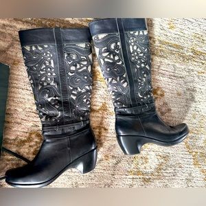 LIMITED EDITION BOOTS!!